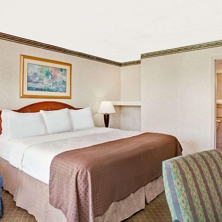 Days Inn By Wyndham Forrest City Exterior foto